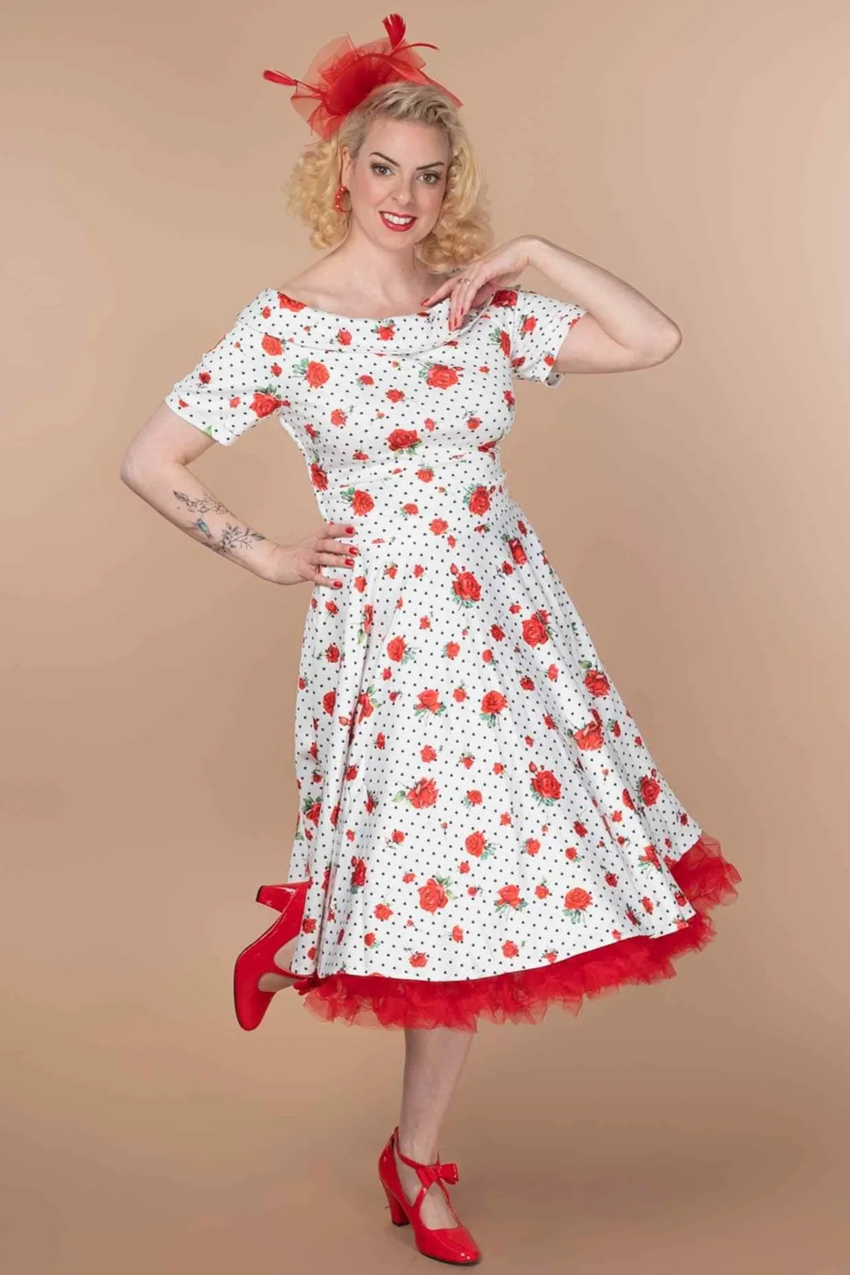 Darlene Retro Heart & Rose Dress