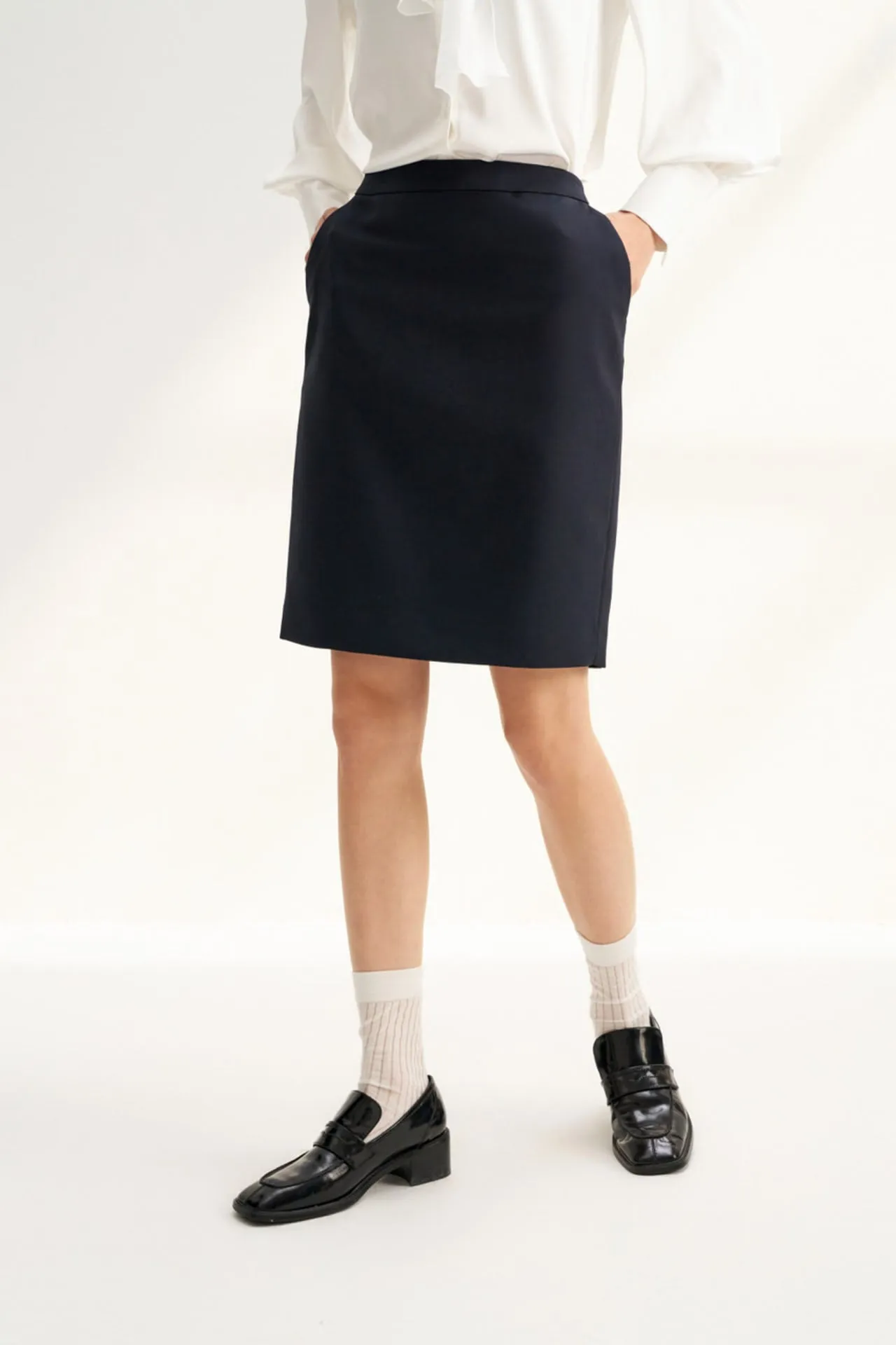 Water & Oil Repellent H-Shaped Skirt